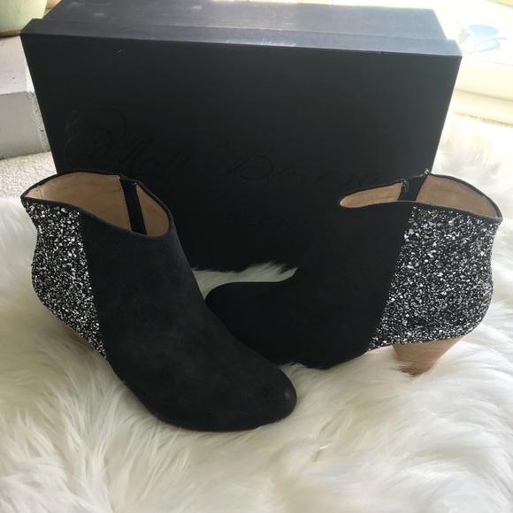 Matt Bernson Shoes - Matt Bernson jardín glitter booties NWTs